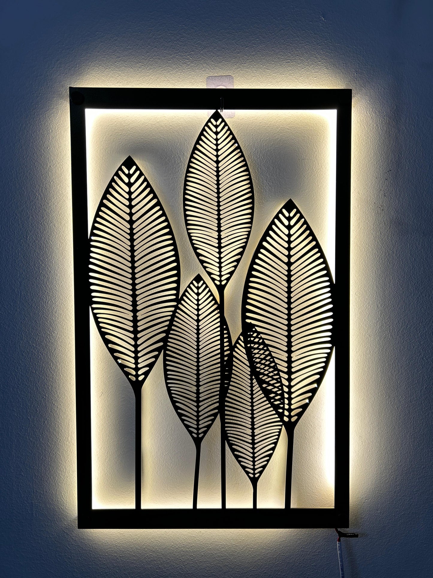 Modern Metal Leaf Wall Art Frame